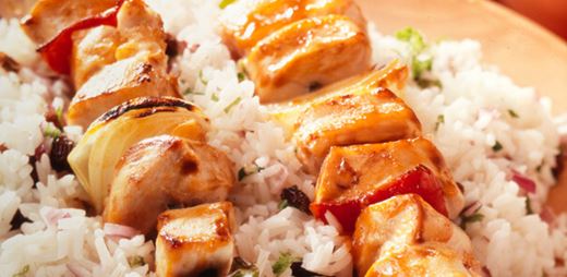  Kebab z kurczaka z ryżem pełnym klejnotów